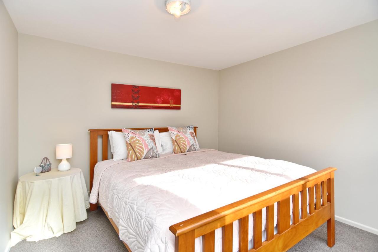Merivale Lane - Christchurch Holiday Homes Buitenkant foto