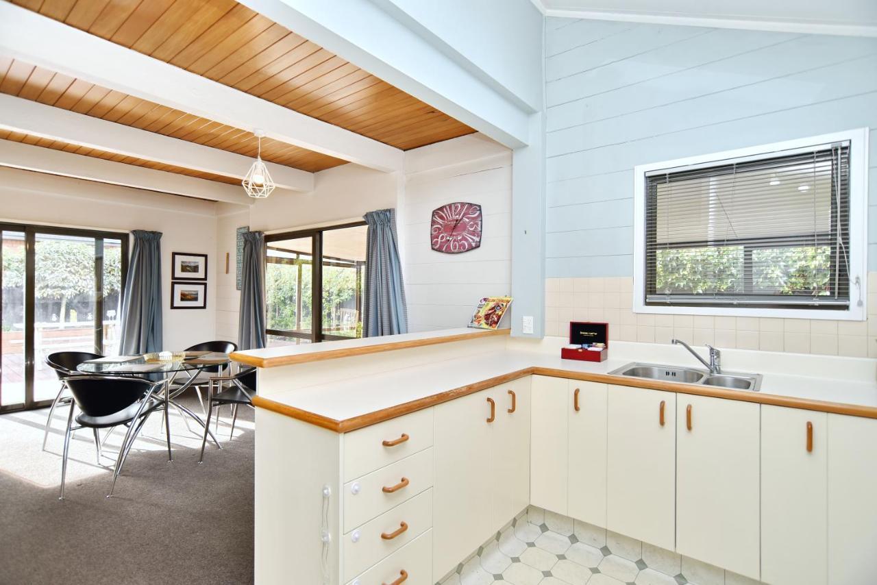 Merivale Lane - Christchurch Holiday Homes Buitenkant foto