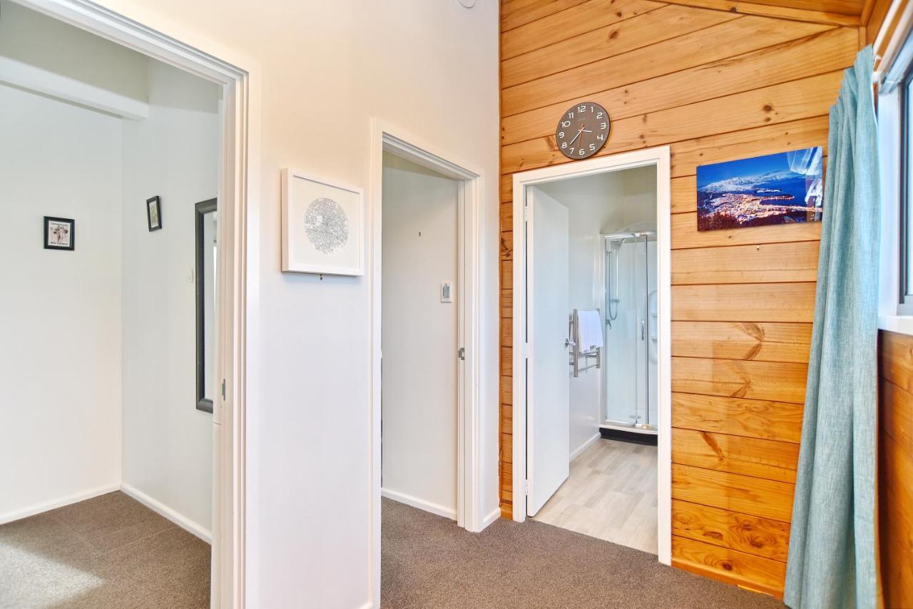 Merivale Lane - Christchurch Holiday Homes Buitenkant foto